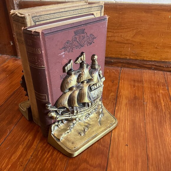 Vintage BOOK ENDS Philadelphia Mfg. Co. Cast Iron w/ Bronzed Finish Sailing Ship - Picture 2 of 12